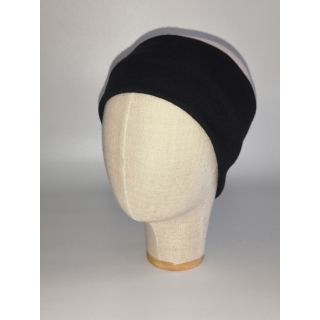 Gładka opaska merino dwuwarstwowa w kolorze czarnym.